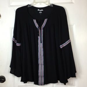 Wrangler BoHo black 100% Rayon embroidered top